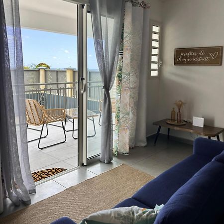 Logement Palmier Sainte-Rose Esterno foto